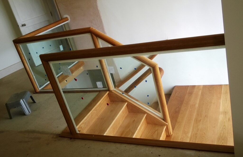 glass stairs balustrade